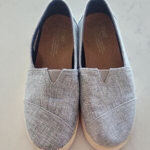 Toms Light Gray Casual Slip-On Shoes Sz 9